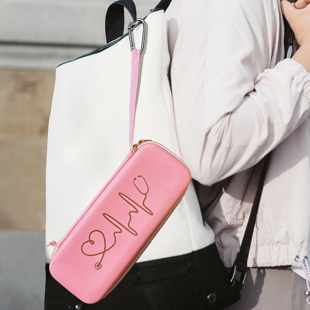 estuche rosado coslanlee_2.webp